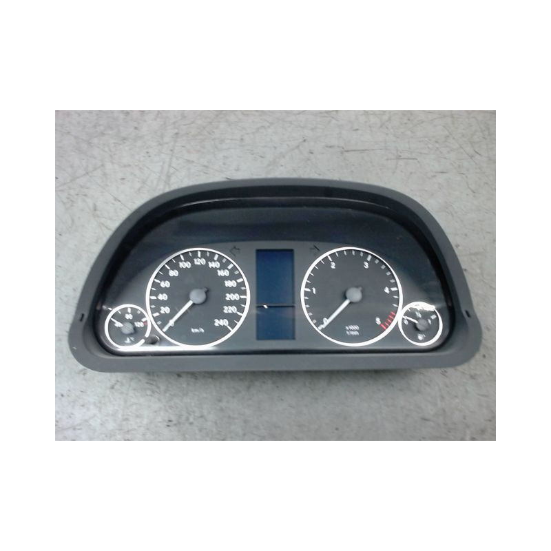BLOC COMPTEURS MERCEDES CLASSE A 2004-