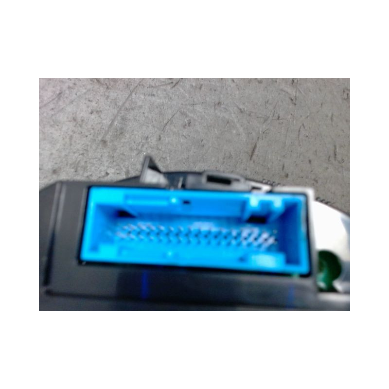 BLOC COMPTEURS VOLKSWAGEN GOLF IV 98-2004