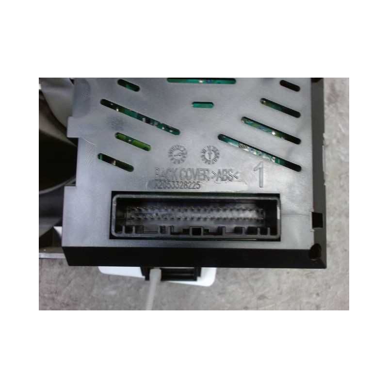 BLOC COMPTEURS RENAULT TWINGO 2 2007-