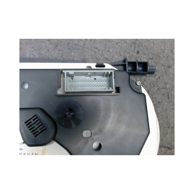 BLOC COMPTEURS RENAULT CLIO II PH.2 01-06