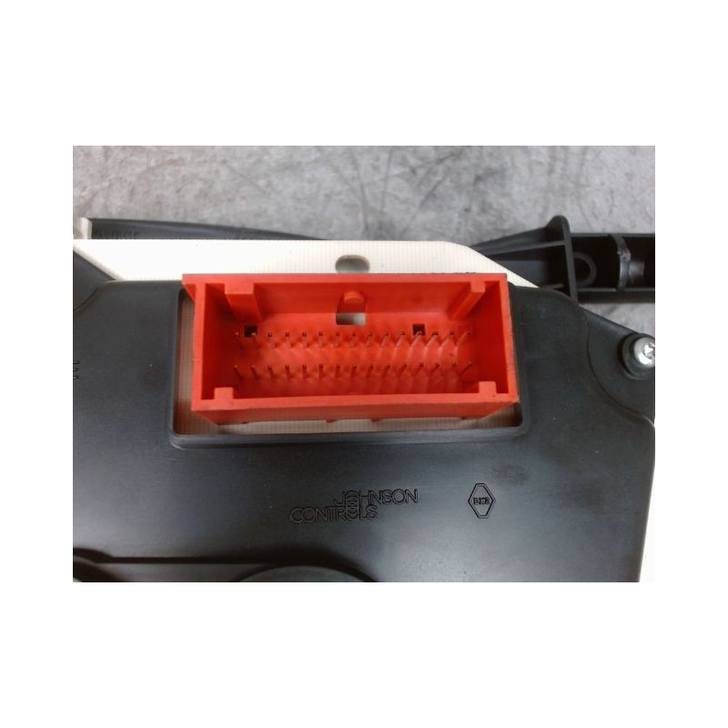 BLOC COMPTEURS RENAULT CLIO II CAMPUS 06-