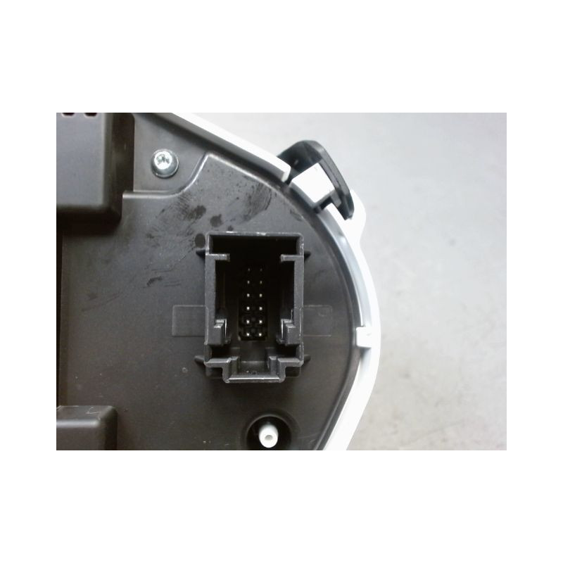 BLOC COMPTEURS FORD T.COURIER