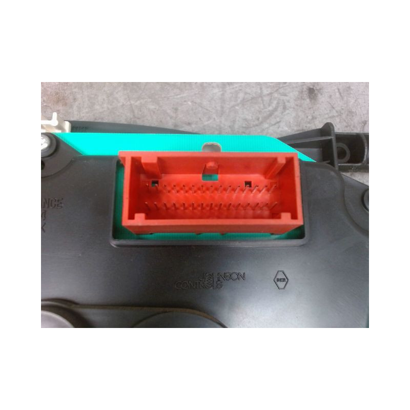 BLOC COMPTEURS RENAULT TRAFIC CN 1000KG 2006-