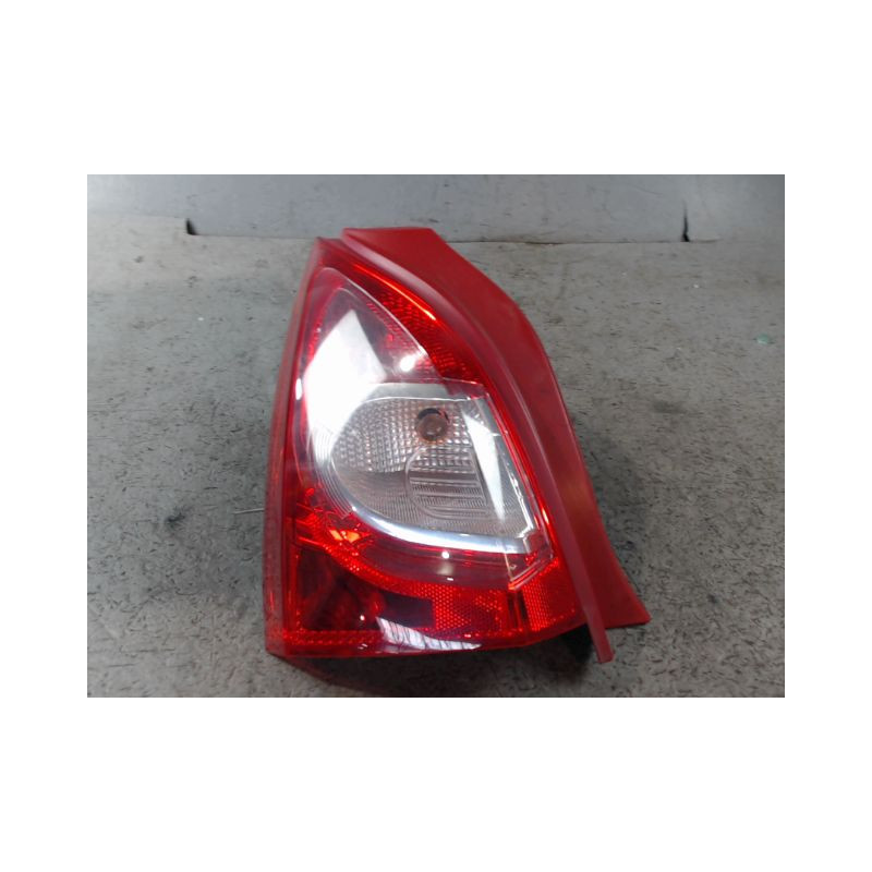 FEU ARRIERE GAUCHE  RENAULT TWINGO 2 2010-