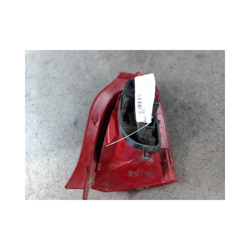FEU ARRIERE GAUCHE  RENAULT TWINGO 2 2010-