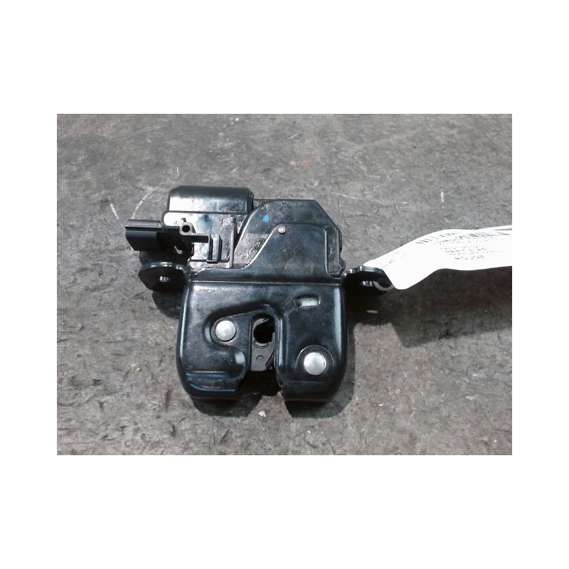 SERRURE HAYON  RENAULT TWINGO 2 2010-