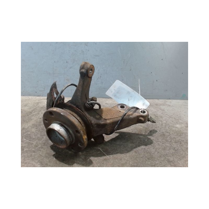 PIVOT AVANT DROIT NISSAN MICRA 2009-