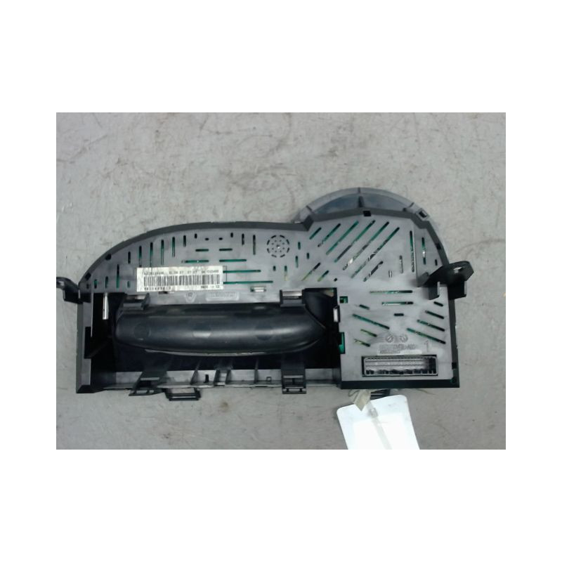 BLOC COMPTEURS RENAULT TWINGO