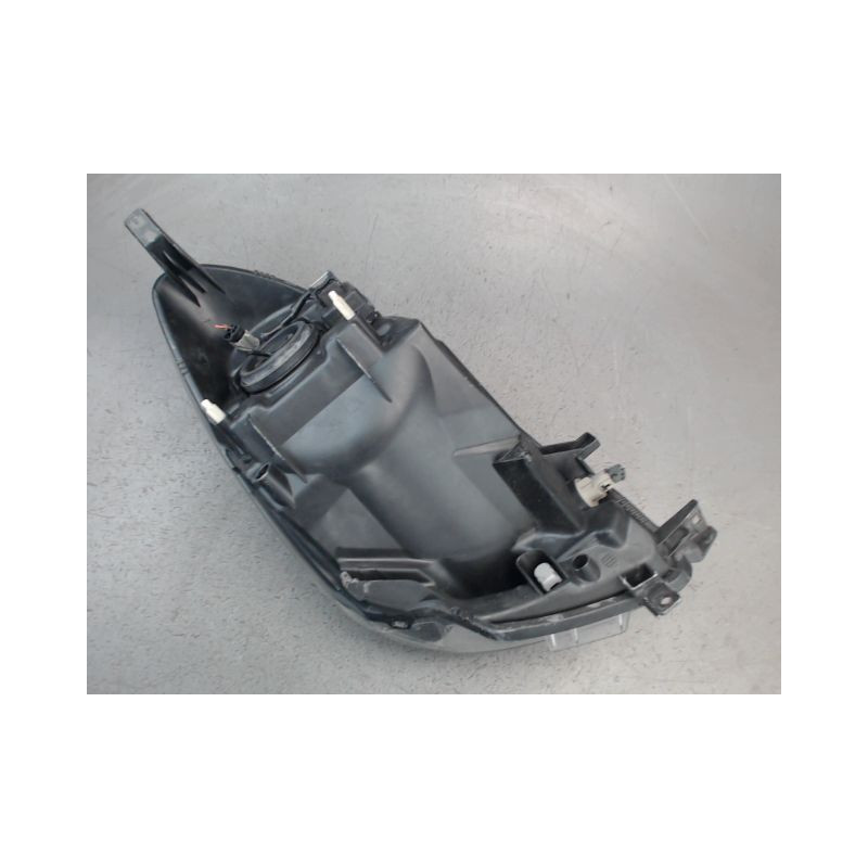 PHARE GAUCHE NISSAN NOTE
