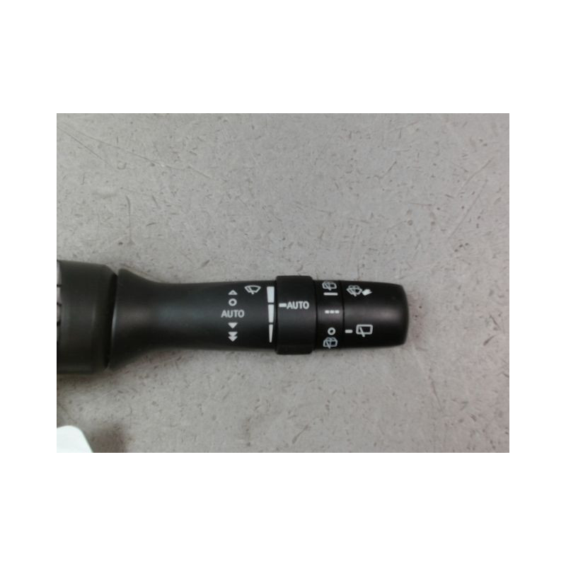 COMMANDE ESSUIE GLACE TOYOTA RAV4 BREAK III PHASE 3 2010-2013