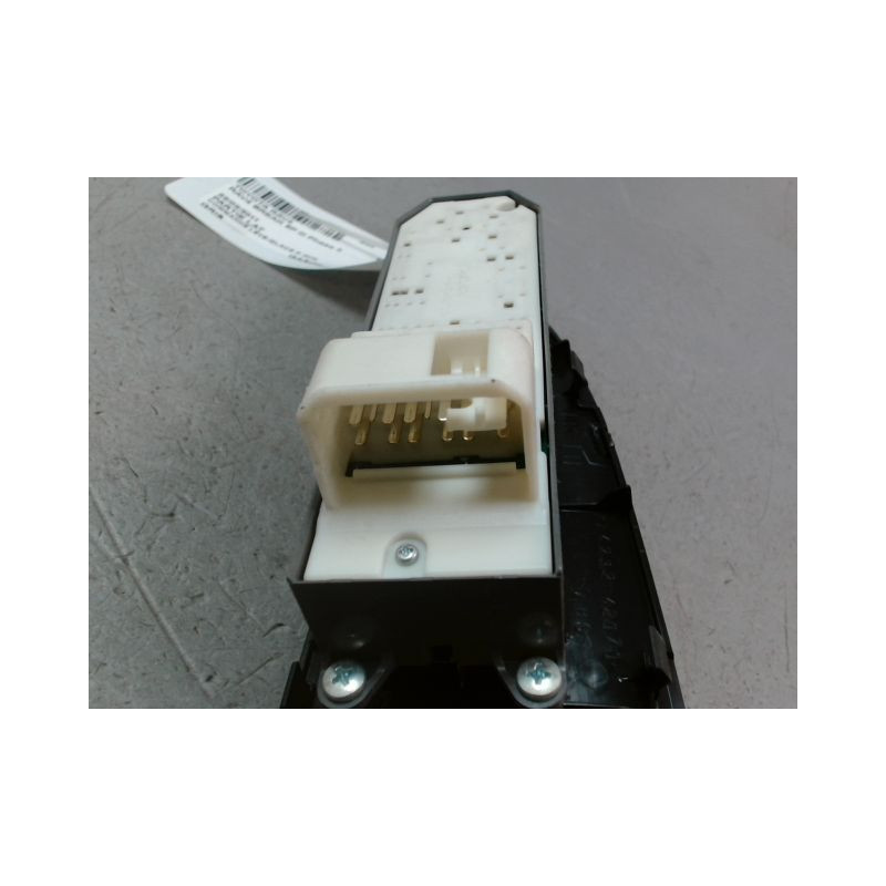COMMANDE LEVE-GLACE PORTE AVG TOYOTA RAV4 BREAK III PHASE 3 2010-2013