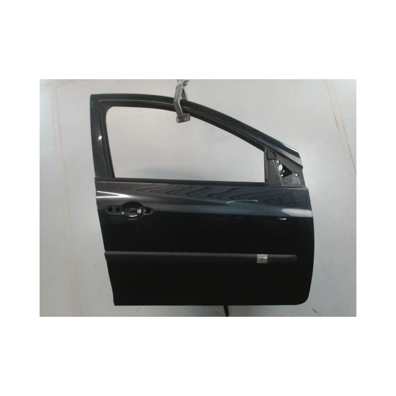 PORTE AVANT DROIT RENAULT CLIO