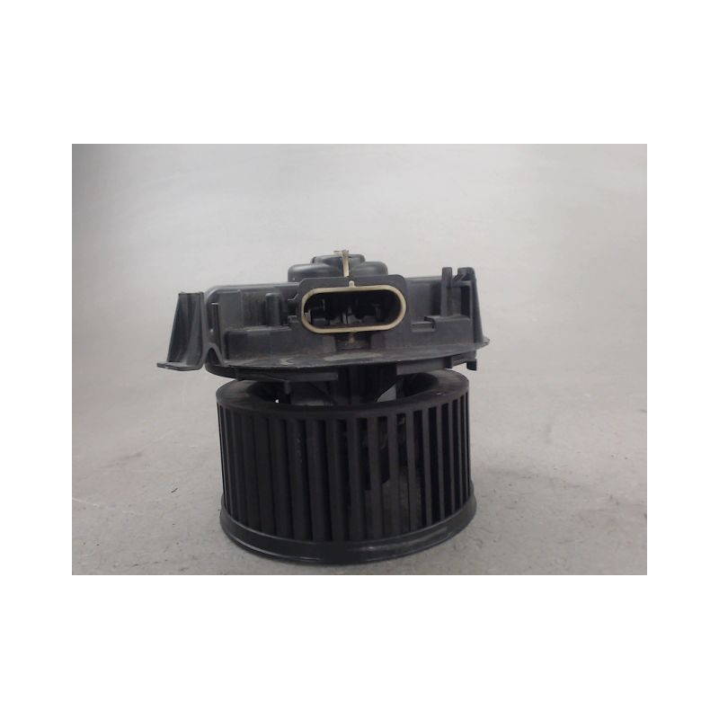 MOTEUR VENTILATEUR CHAUFFAGE RENAULT CLIO