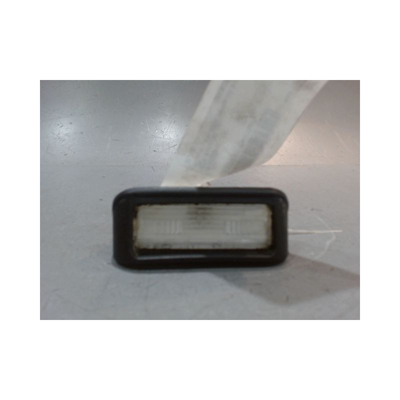 ECLAIREUR PLAQUE DE POLICE DROIT PEUGEOT PARTNER