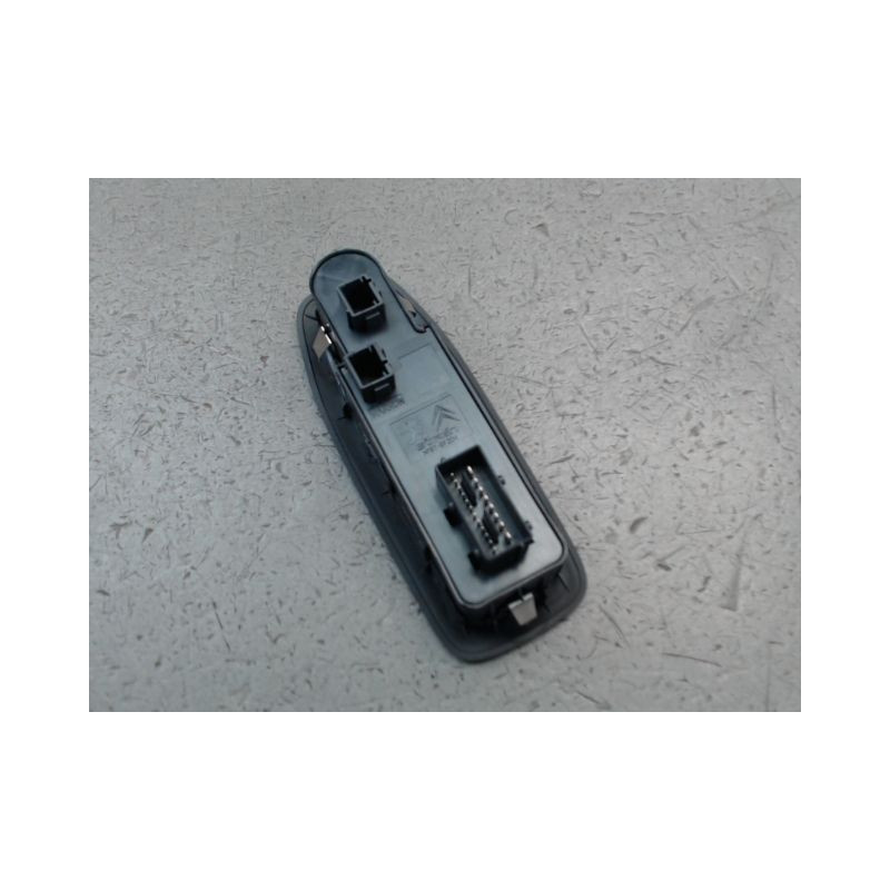 COMMANDE LEVE-GLACE PORTE AVG PEUGEOT 208