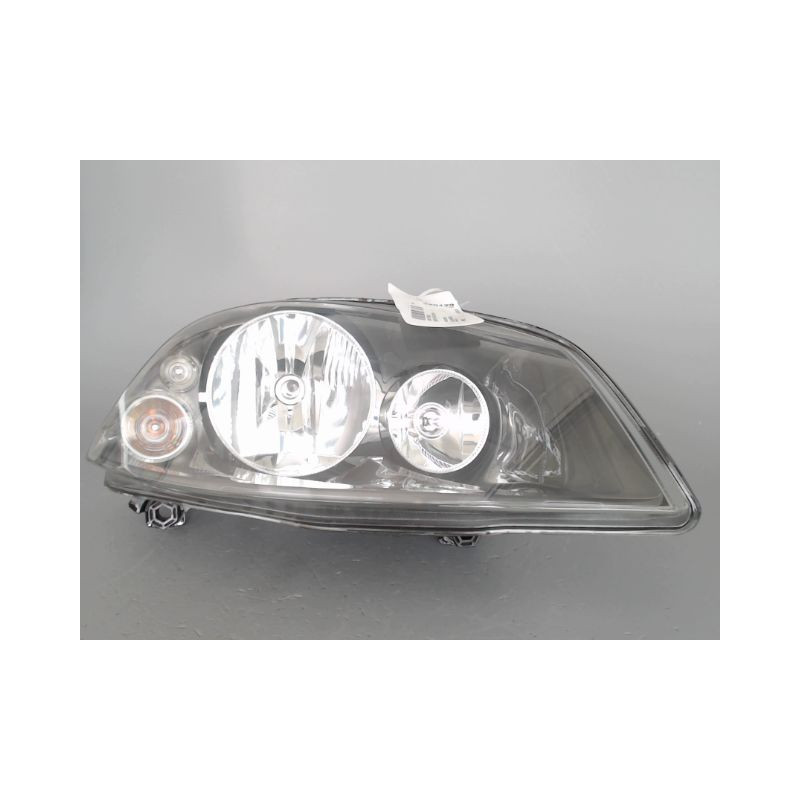 PHARE DROIT SEAT IBIZA 2006-
