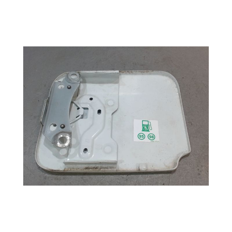 VOLET DE TRAPPE CARBURANT DACIA LOGAN