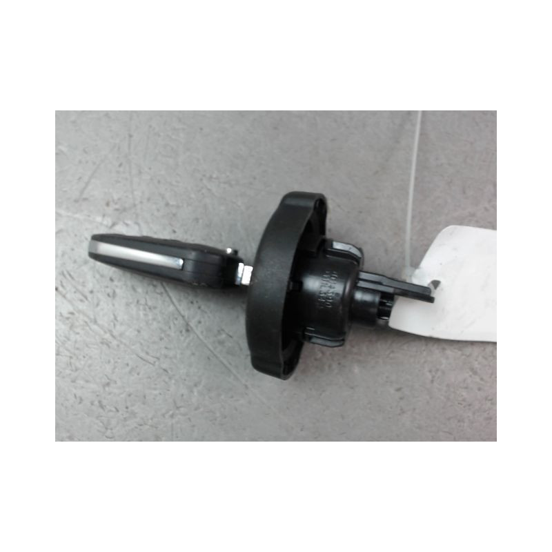 BOUCHON RESERVOIR A CARBURANT PEUGEOT 308 SW 2008-
