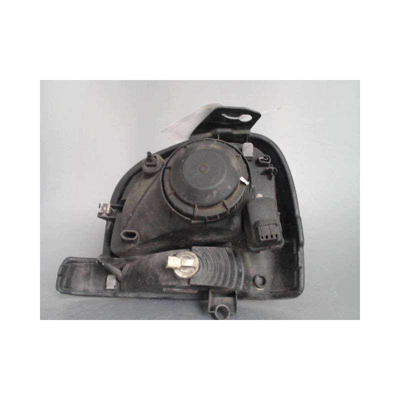 PHARE DROIT RENAULT KANGOO