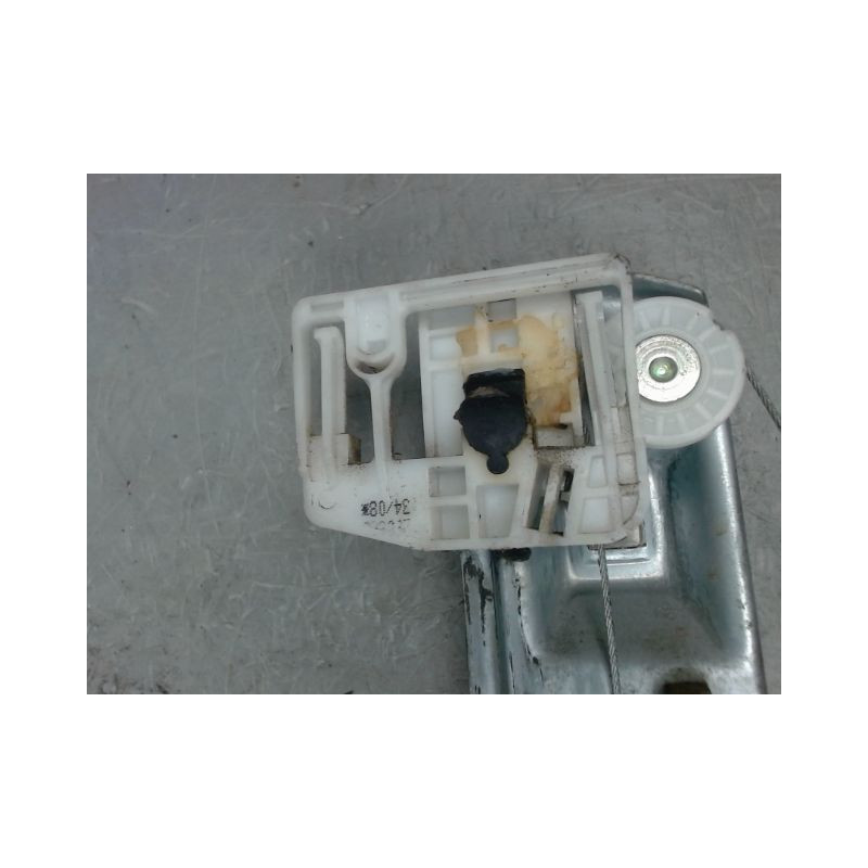 MECANISME+MOTEUR LEVE-GLACE ARRIERE DROIT RENAULT MEGANE II PH2 2006-