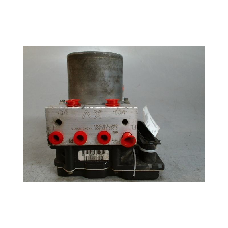 UNITE HYDRAULIQUE ABS TOYOTA AVENSIS