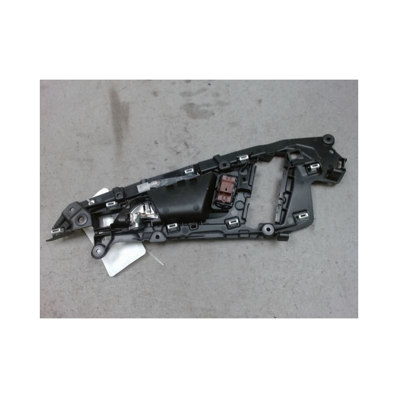 POIGNEE INTERIEURE PORTE AVANT DROIT AUDI A6