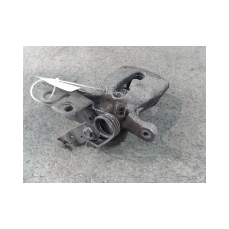 ETRIER DE FREIN ARRIERE DROIT VOLKSWAGEN CADDY COMBI 2004-