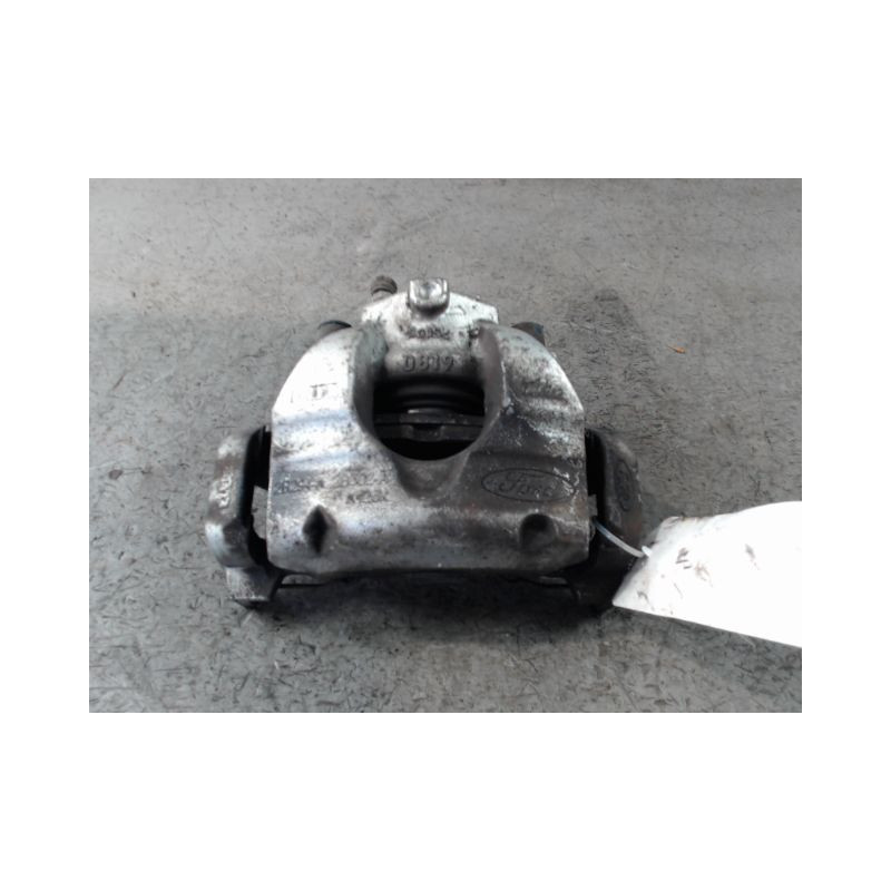 ETRIER DE FREIN AVANT DROIT FORD FOCUS 2008-