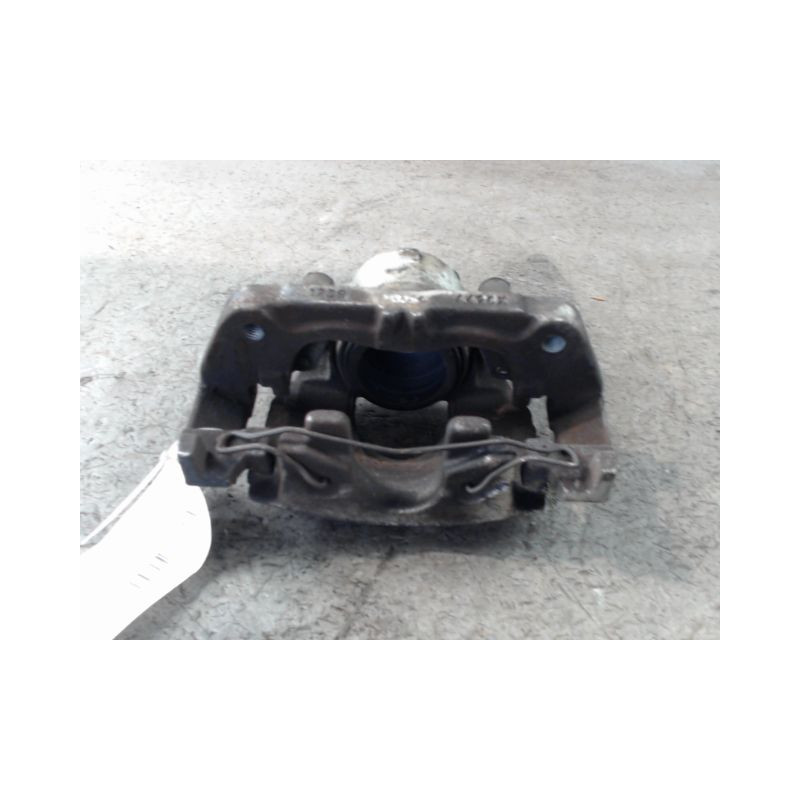 ETRIER DE FREIN AVANT DROIT FORD FOCUS 2008-