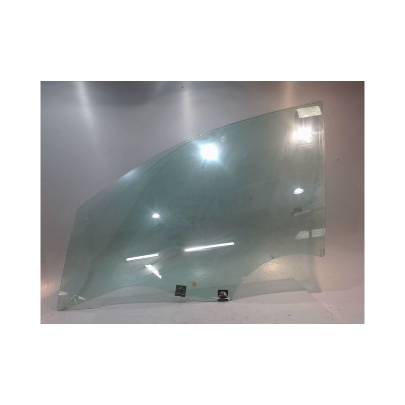 GLACE PORTE AVG RENAULT CLIO