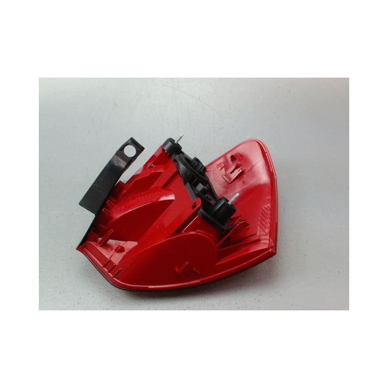 FEU ARRIERE GAUCHE  CITROEN C5 BERL. II (X7) 2008-...