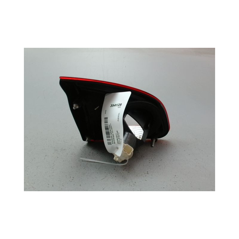 FEU ARRIERE INTERIEUR DROIT NISSAN QHASQAI 2007-