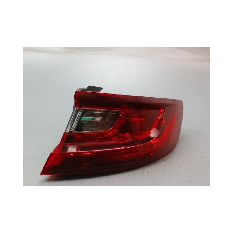 FEU ARRIERE DROIT RENAULT MEGANE IV PHASE 1 2015-
