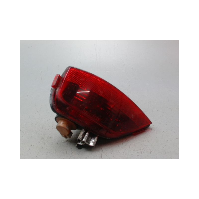 FEU DE PARE-CHOC ARRIERE GAUCHE RENAULT MEGANE IV PHASE 1 2015-