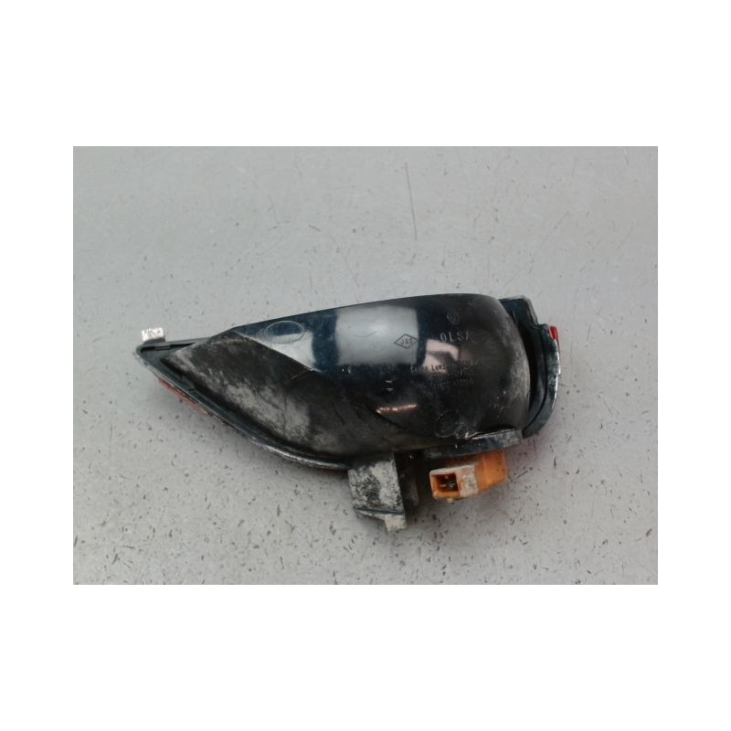 FEU DE PARE-CHOC ARRIERE GAUCHE RENAULT MEGANE IV PHASE 1 2015-