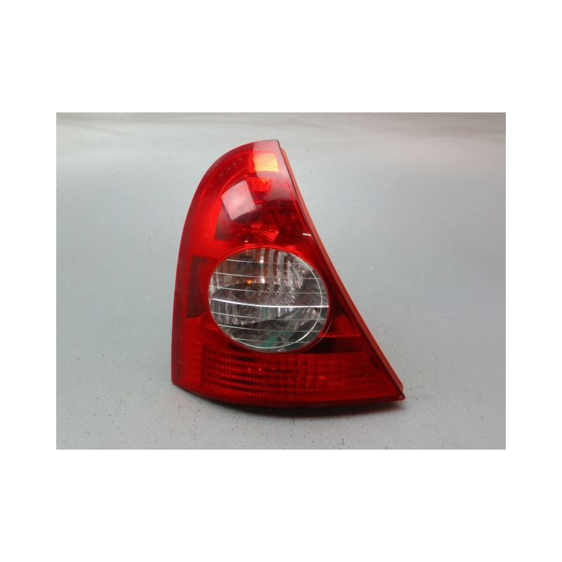 FEU ARRIERE GAUCHE  RENAULT CLIO II Phase 2 2001-2006