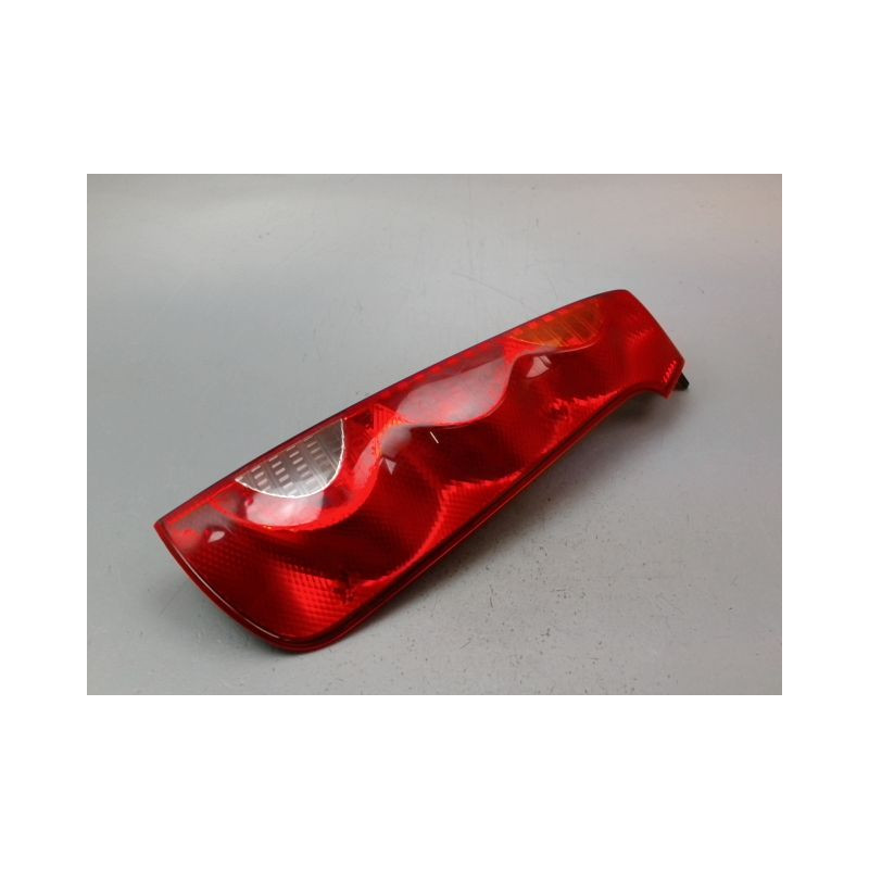 FEU ARRIERE DROIT NISSAN NOTE I Phase 1 2006-2009