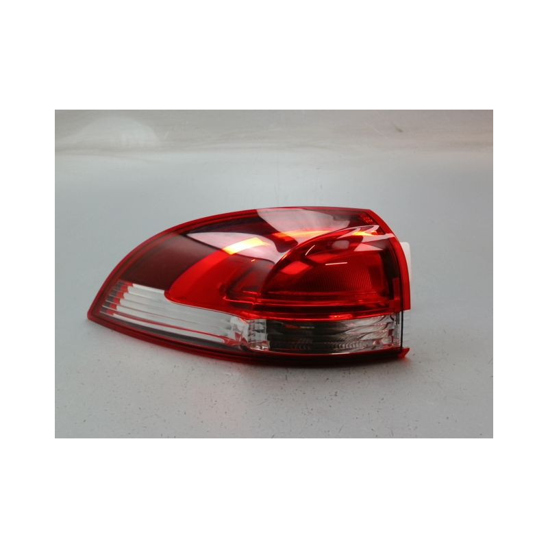 FEU ARRIERE GAUCHE  RENAULT CLIO BREAK IV Phase 1 2012-...