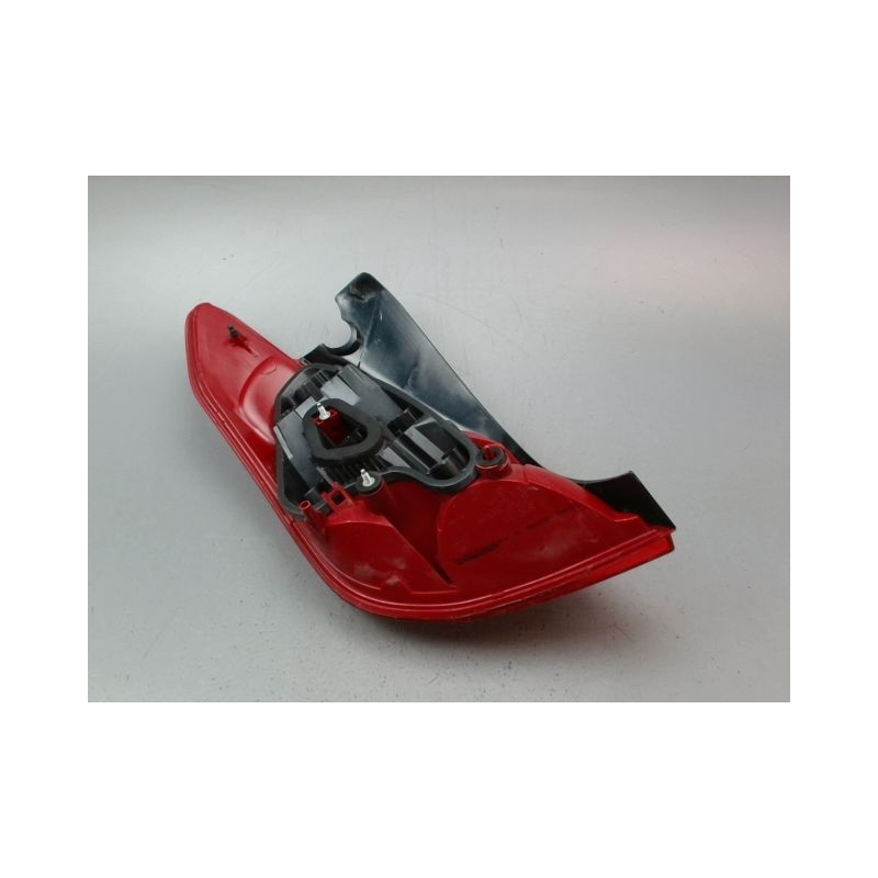 FEU ARRIERE DROIT PEUGEOT 308 I Phase 1 2007-2011