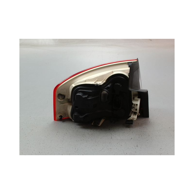 FEU ARRIERE DROIT AUDI A4 BERL. II Phase 2 2004-2008