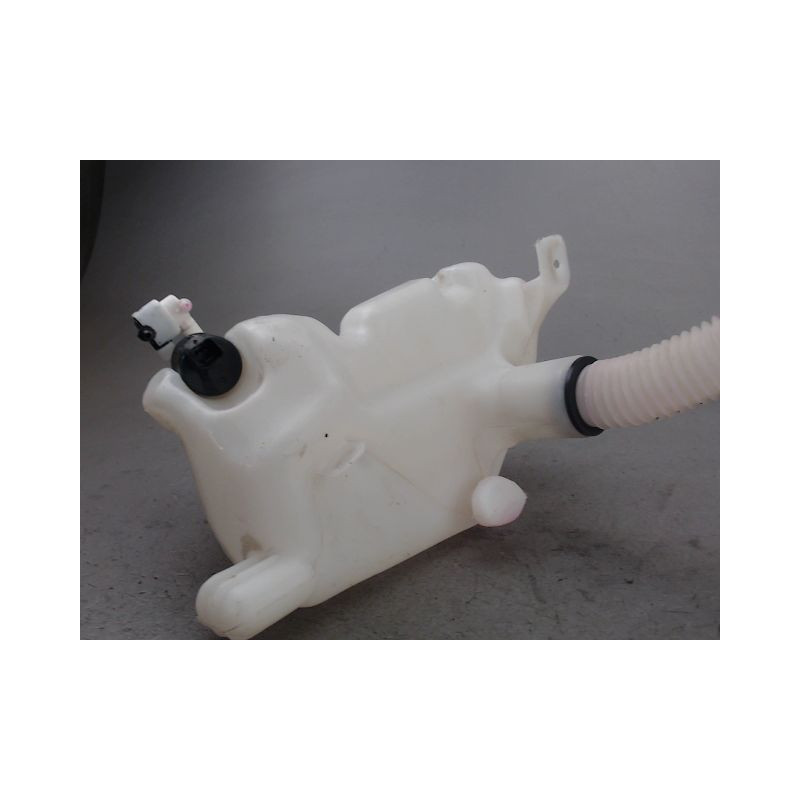 RESERVOIR LAVE-GLACE AVANT CITROEN BERLINGO