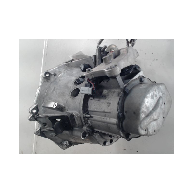BOITE A VITESSE MECANIQUE PEUGEOT 208 1.2 THP 110