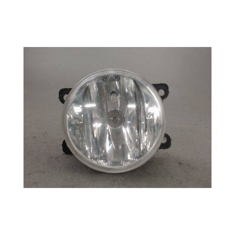 PHARE ANTIBROUILLARD AVANT DROIT PEUGEOT 2008
