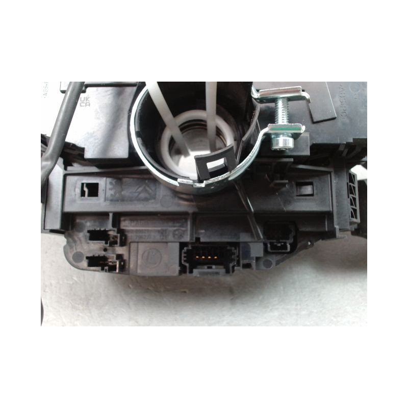 BLOC COMMODOS PEUGEOT 5008 2009-