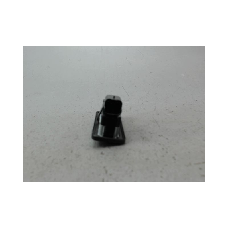 POIGNEE EXTERIEURE HAYON PEUGEOT 5008 2009-
