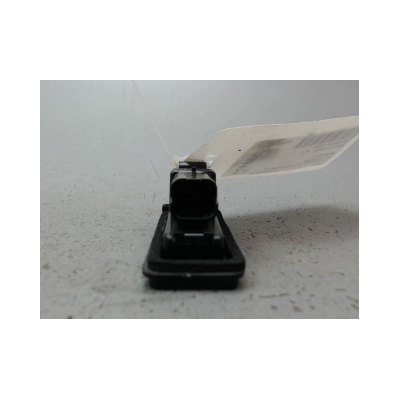 ECLAIREUR PLAQUE DE POLICE GAUCHE PEUGEOT 5008 2009-