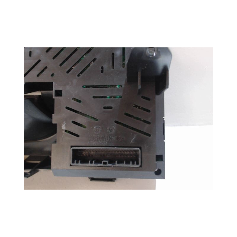 BLOC COMPTEURS RENAULT TWINGO 2 2010-