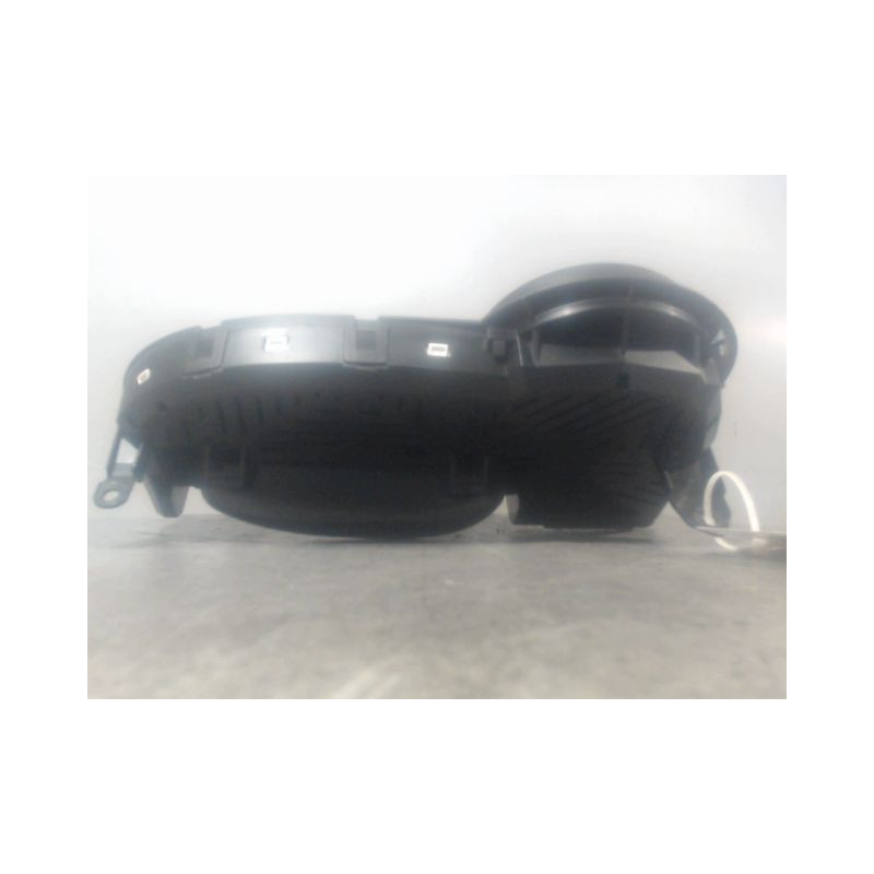 BLOC COMPTEURS RENAULT TWINGO 2 2010-