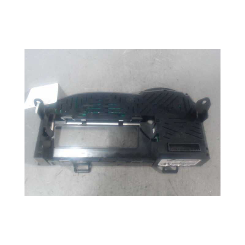 BLOC COMPTEURS RENAULT TWINGO 2 2010-
