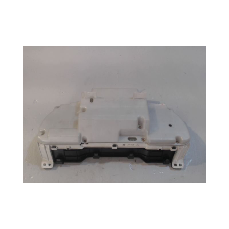 BLOC COMPTEURS TOYOTA AVENSIS VERSO 01-03